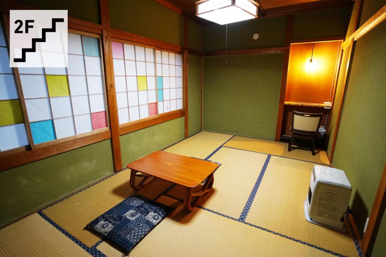 Hostel Murasaki Ryokan Такаяма Екстериор снимка